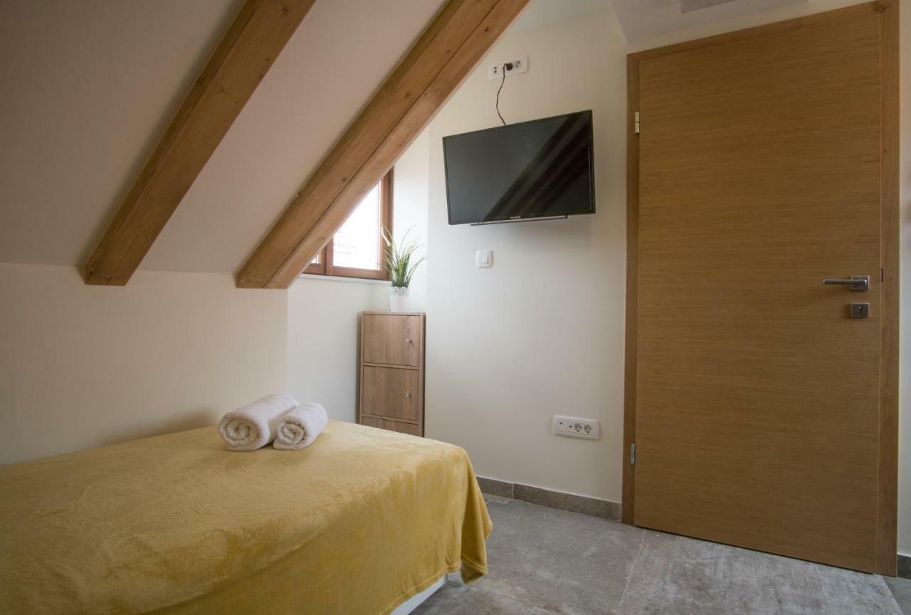 Jr Luxury Guesthouse2 Split Exterior foto